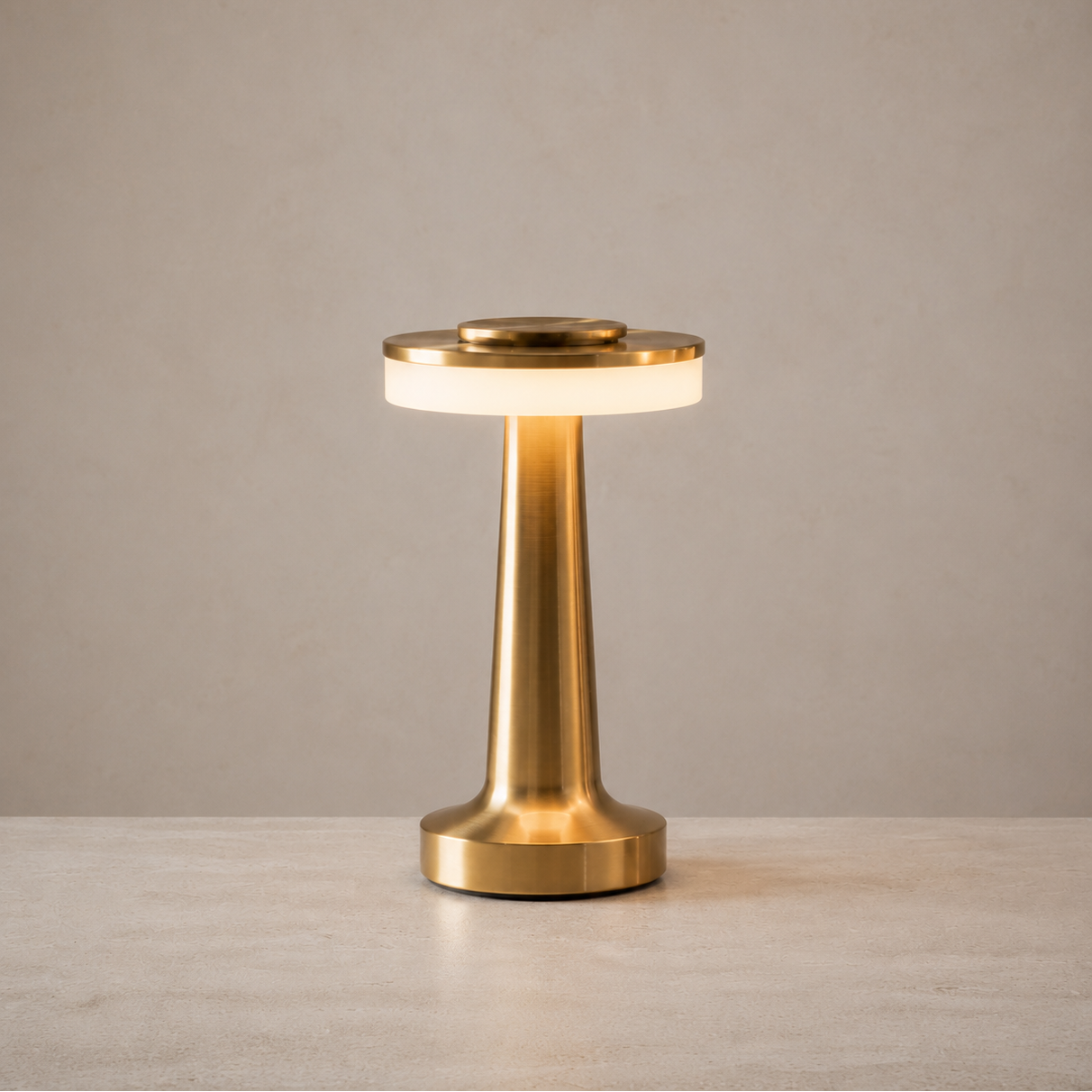 Lampe De Table Sans Fil | KAVI